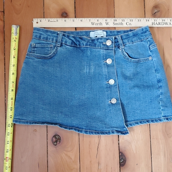 Love Tree Dresses & Skirts - Love Tree Jean Skort M